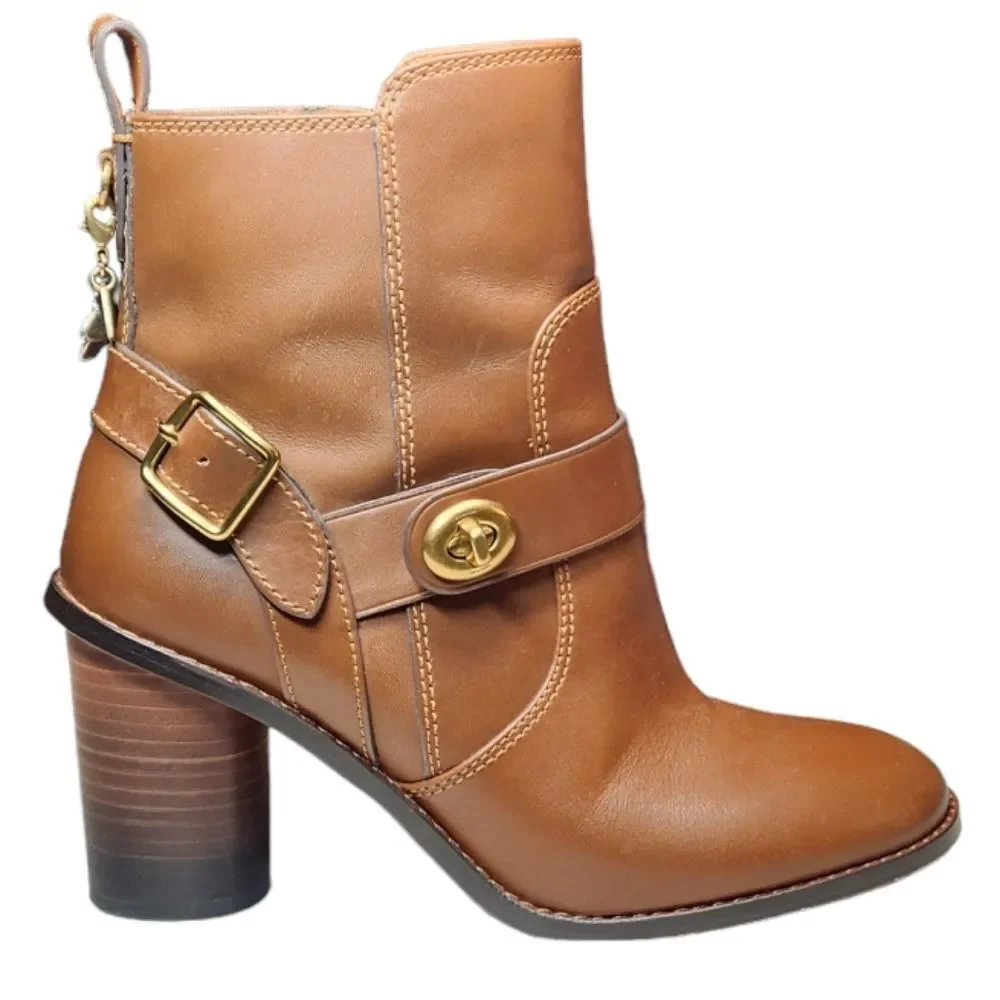 Coach Boots Saddle Leather Heel Gold Buckle‎ Brown Equestrian Boho Indie Lux 5.5